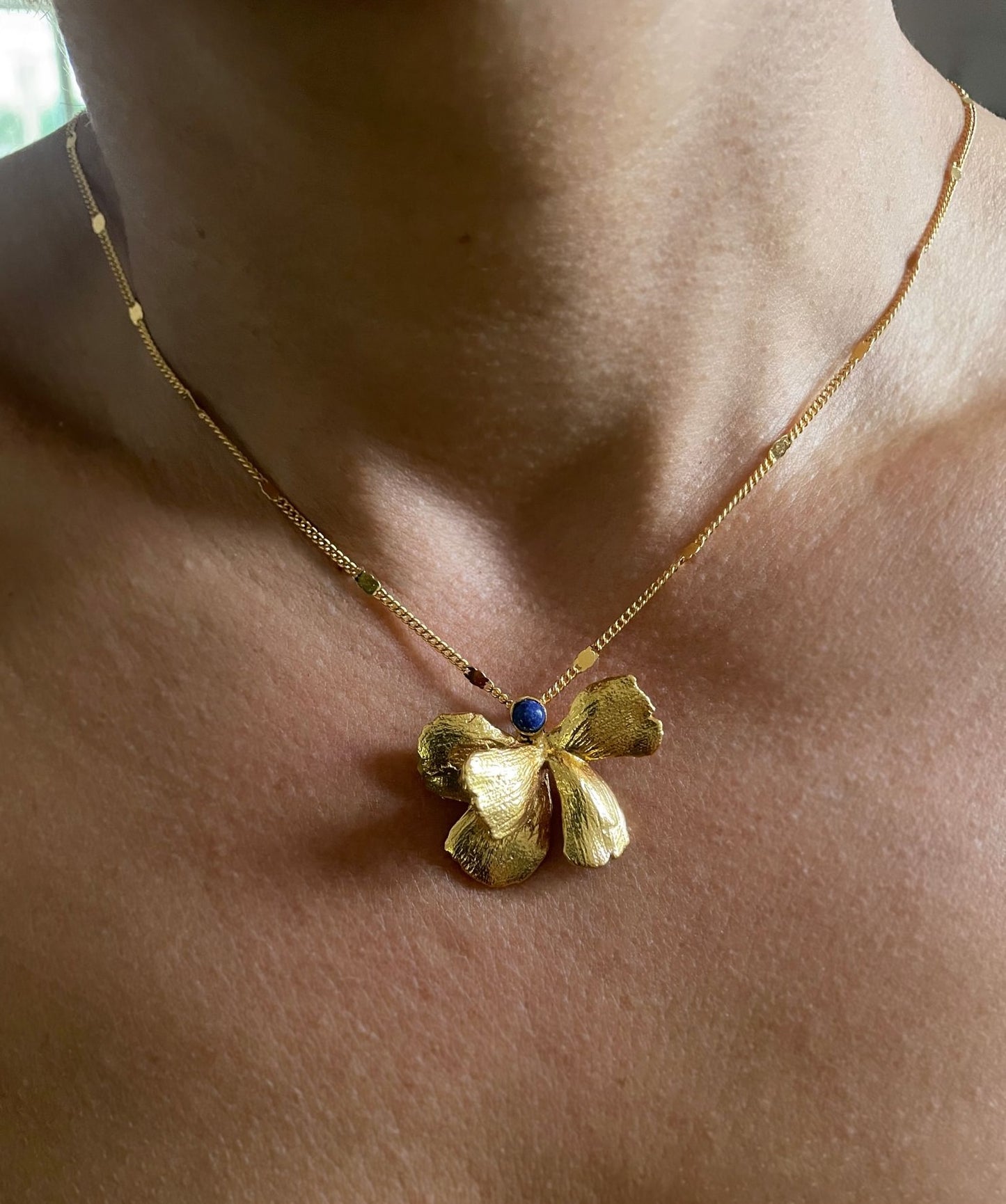 Collier Dorée Pansy Lapis