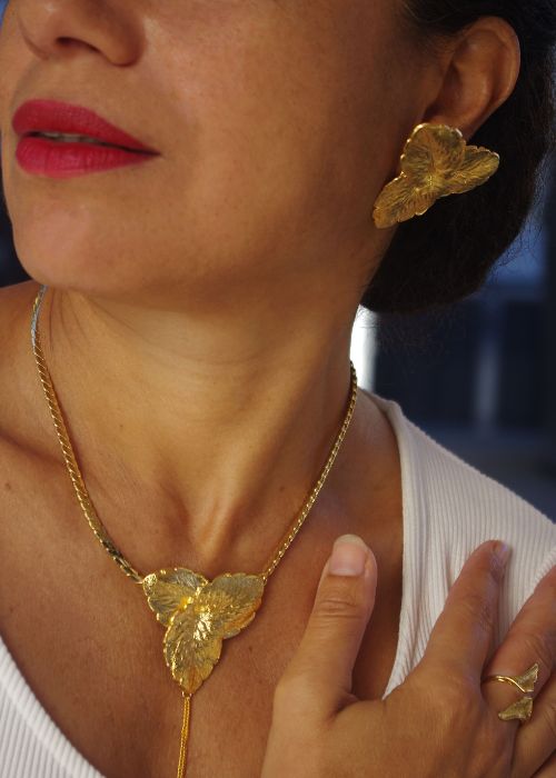 Silver-plated Thya earrings