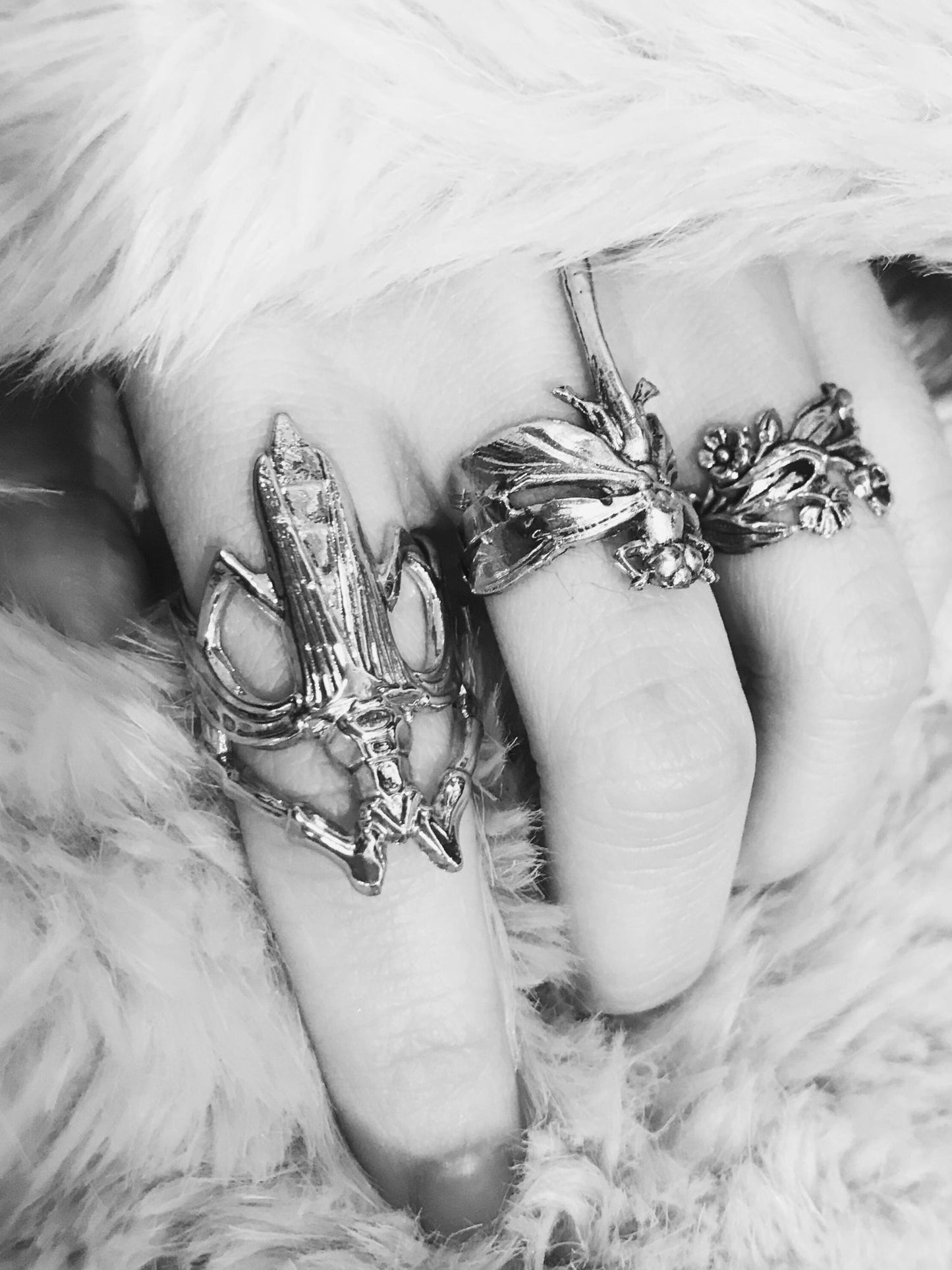 Winged beetle ring