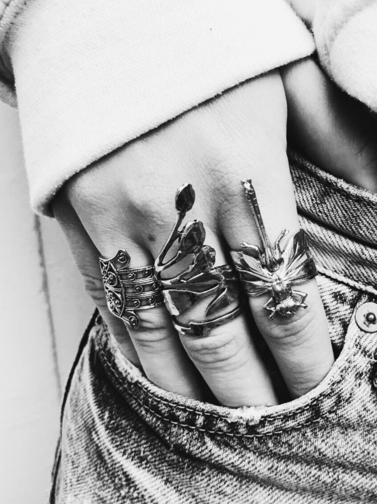 Hamsa Filigree Ring