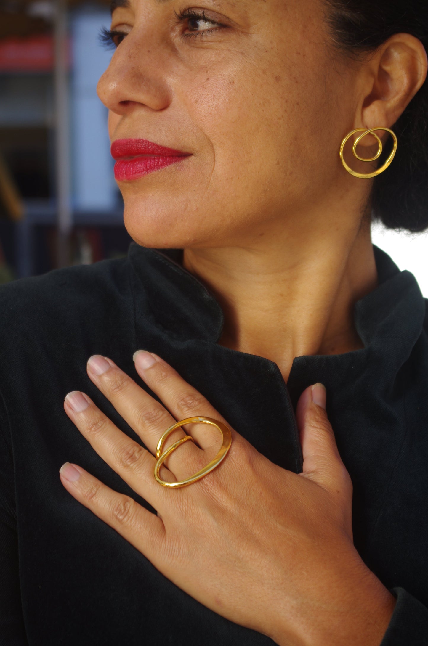 Infinity gold earrings