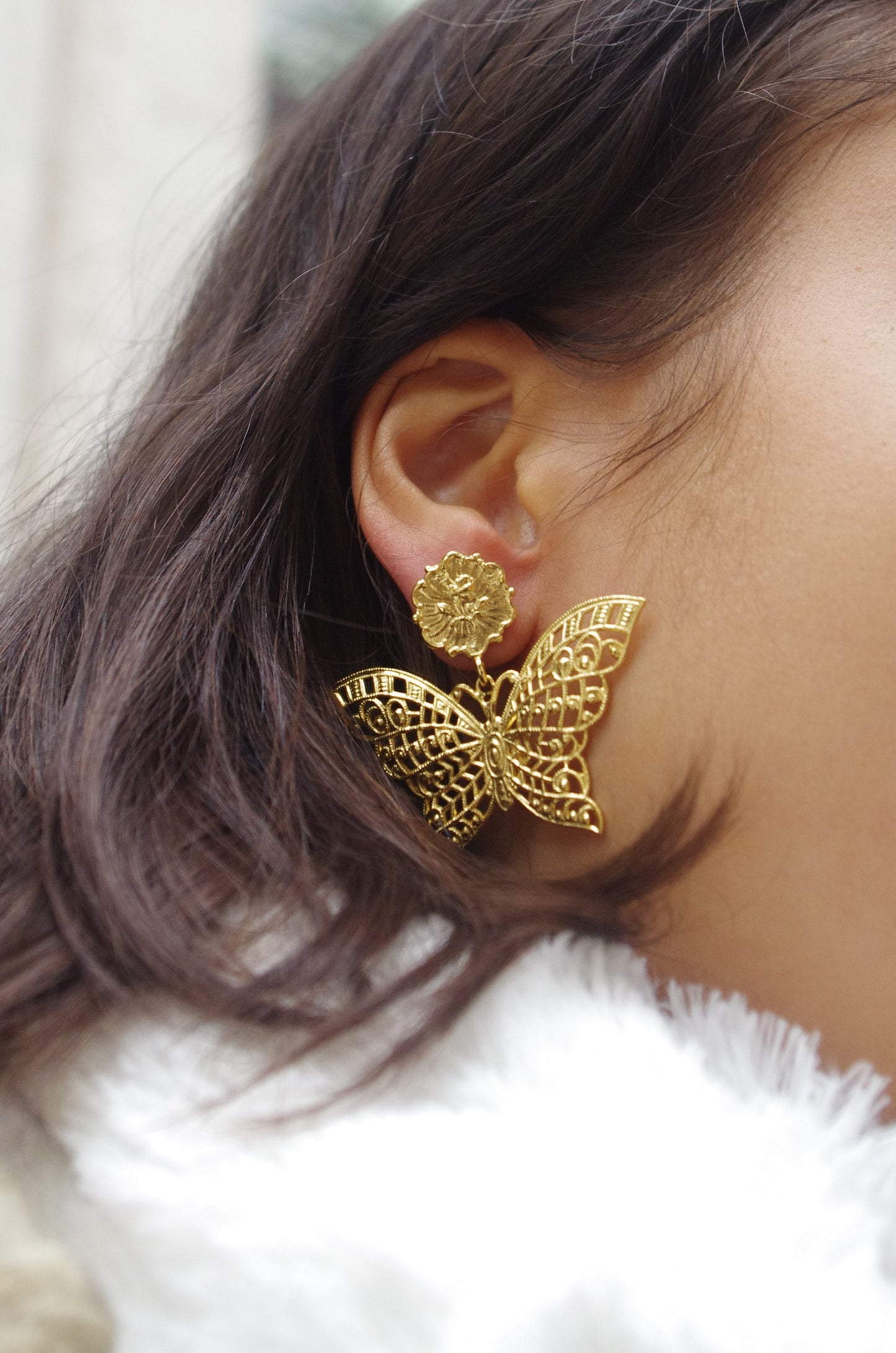 Flow Gold earrings