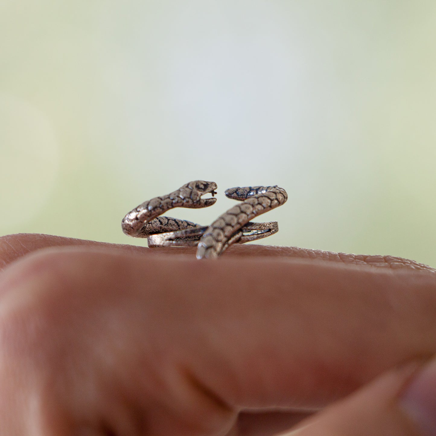 Double Snake ring
