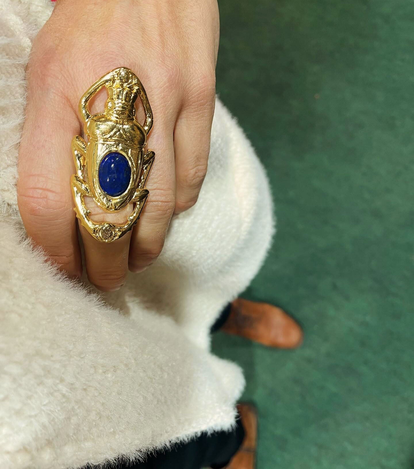 Lapis Lazuli gold Oscar ring