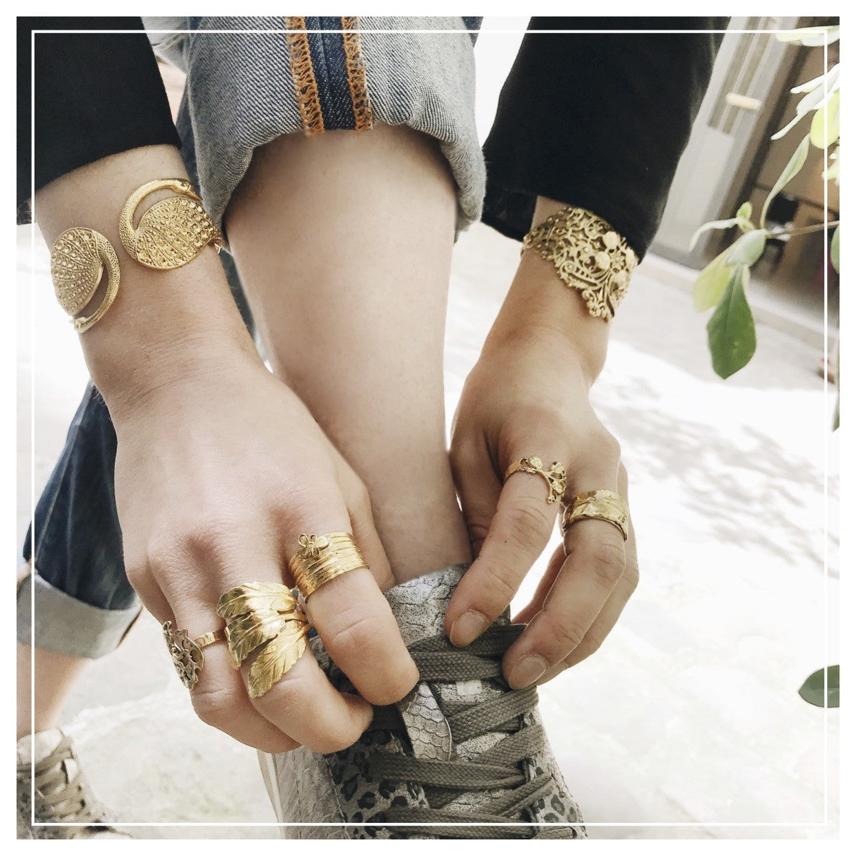 3 Feathers Gold Ring