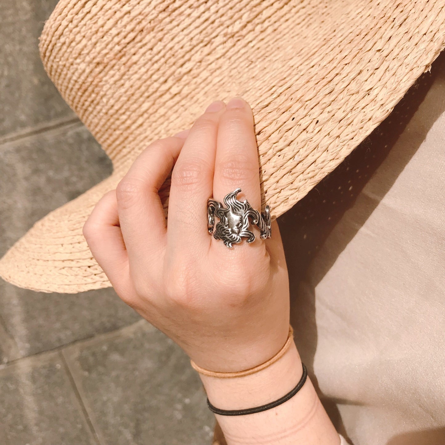 Maiya ring