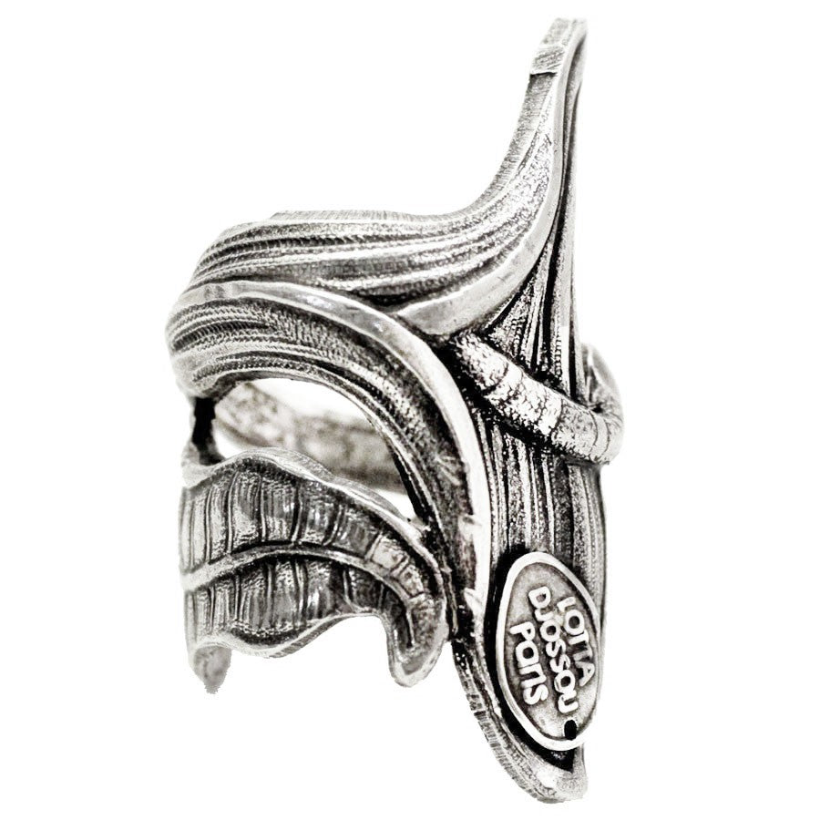 Iris ring