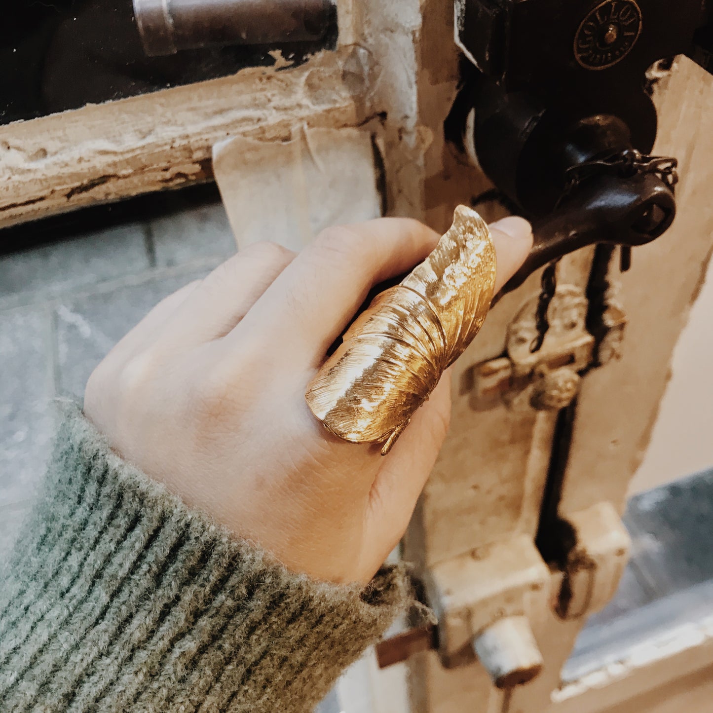 Faro Gold Butterfly Ring
