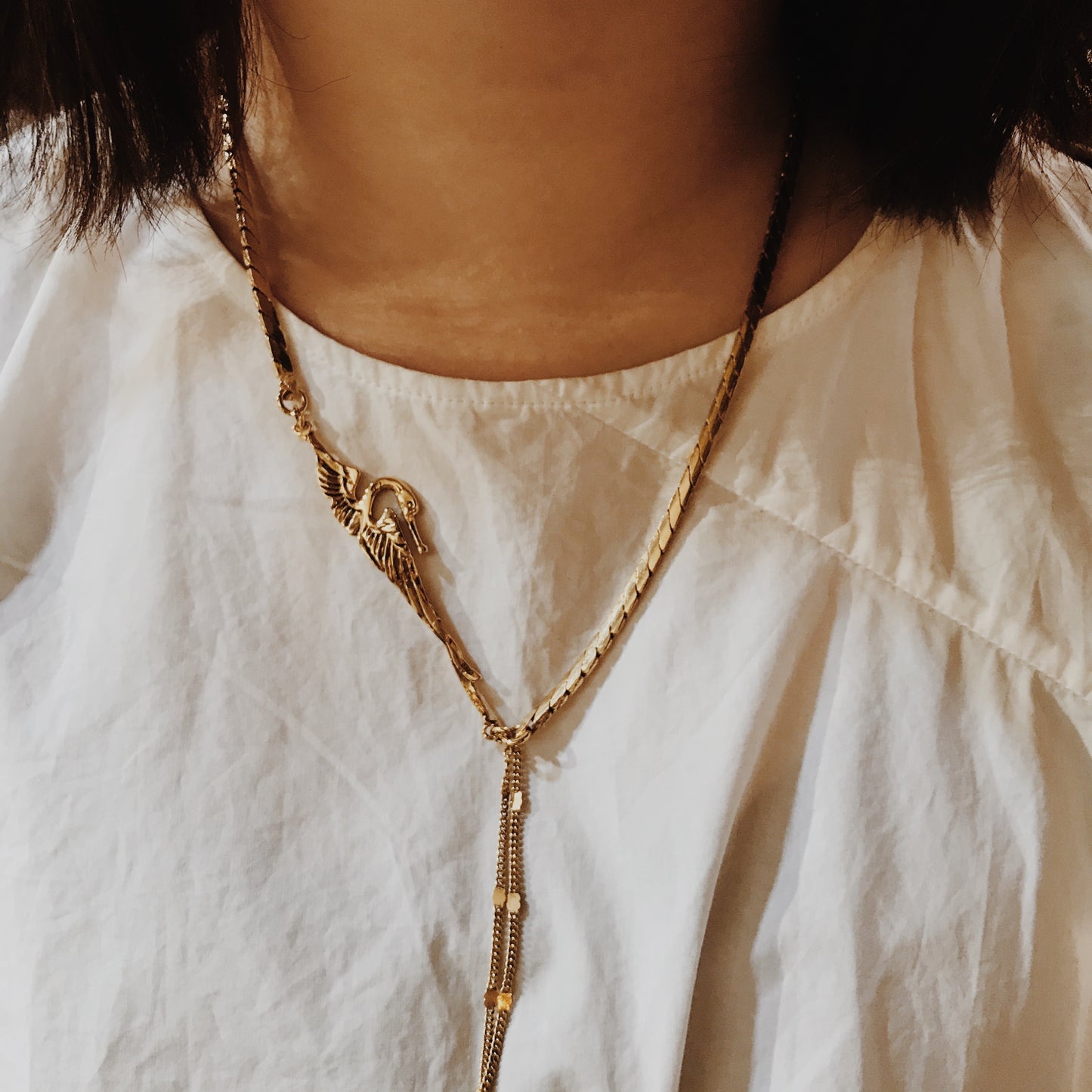 Little Swan gold necklace