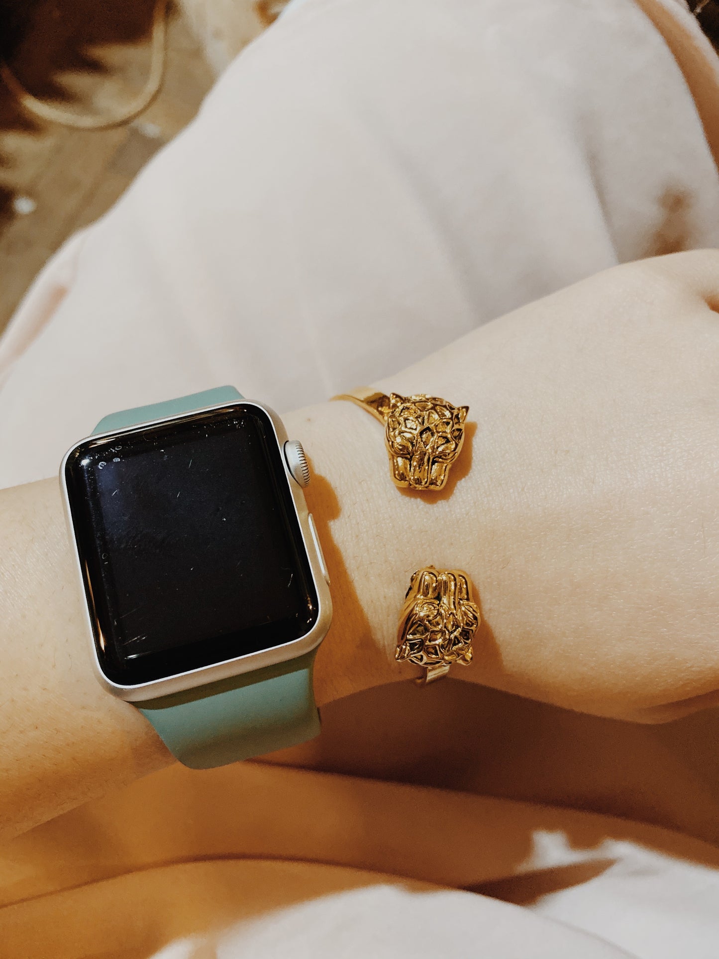 GOLDEN PANTHER BRACELET