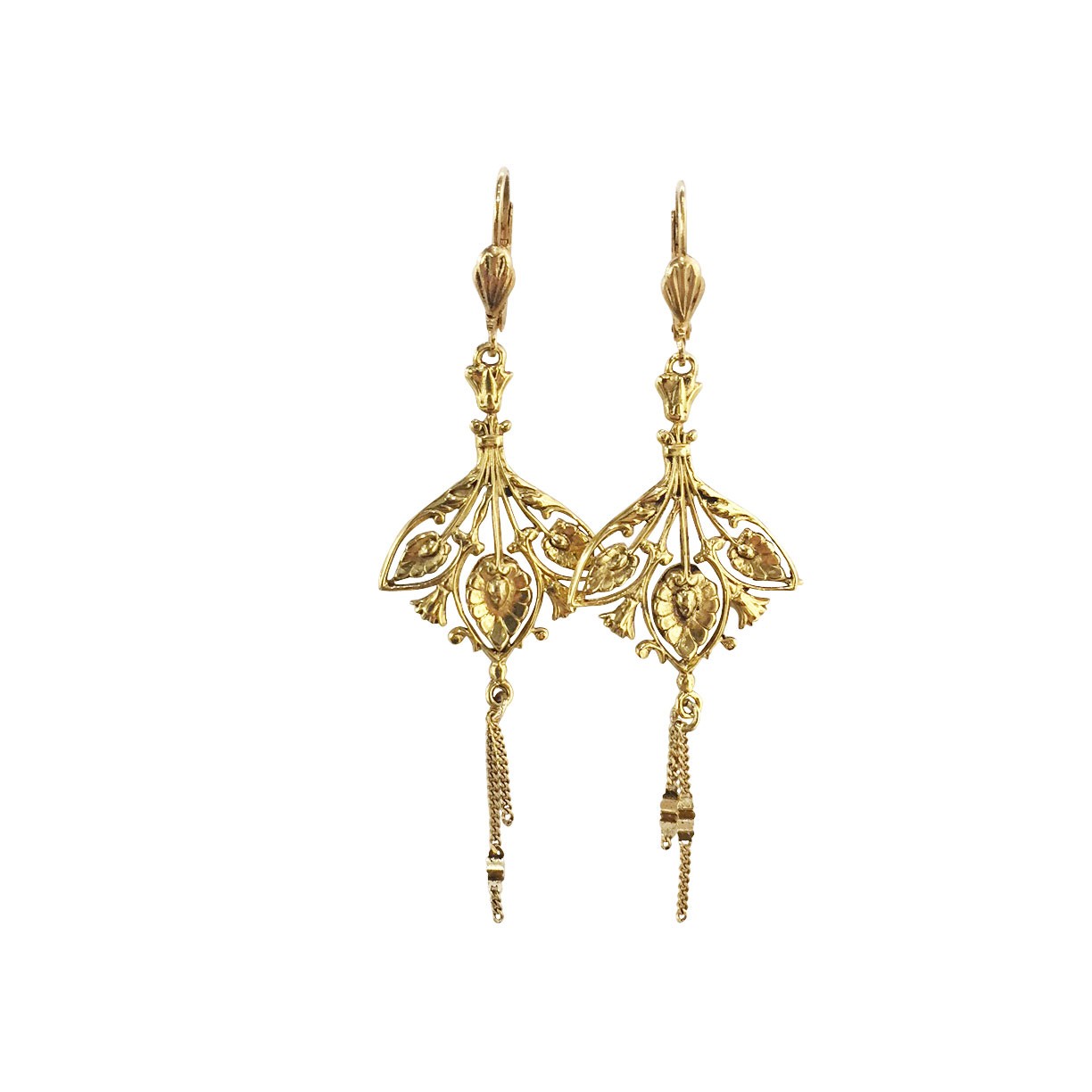 Trois Feuilles Gold Earrings