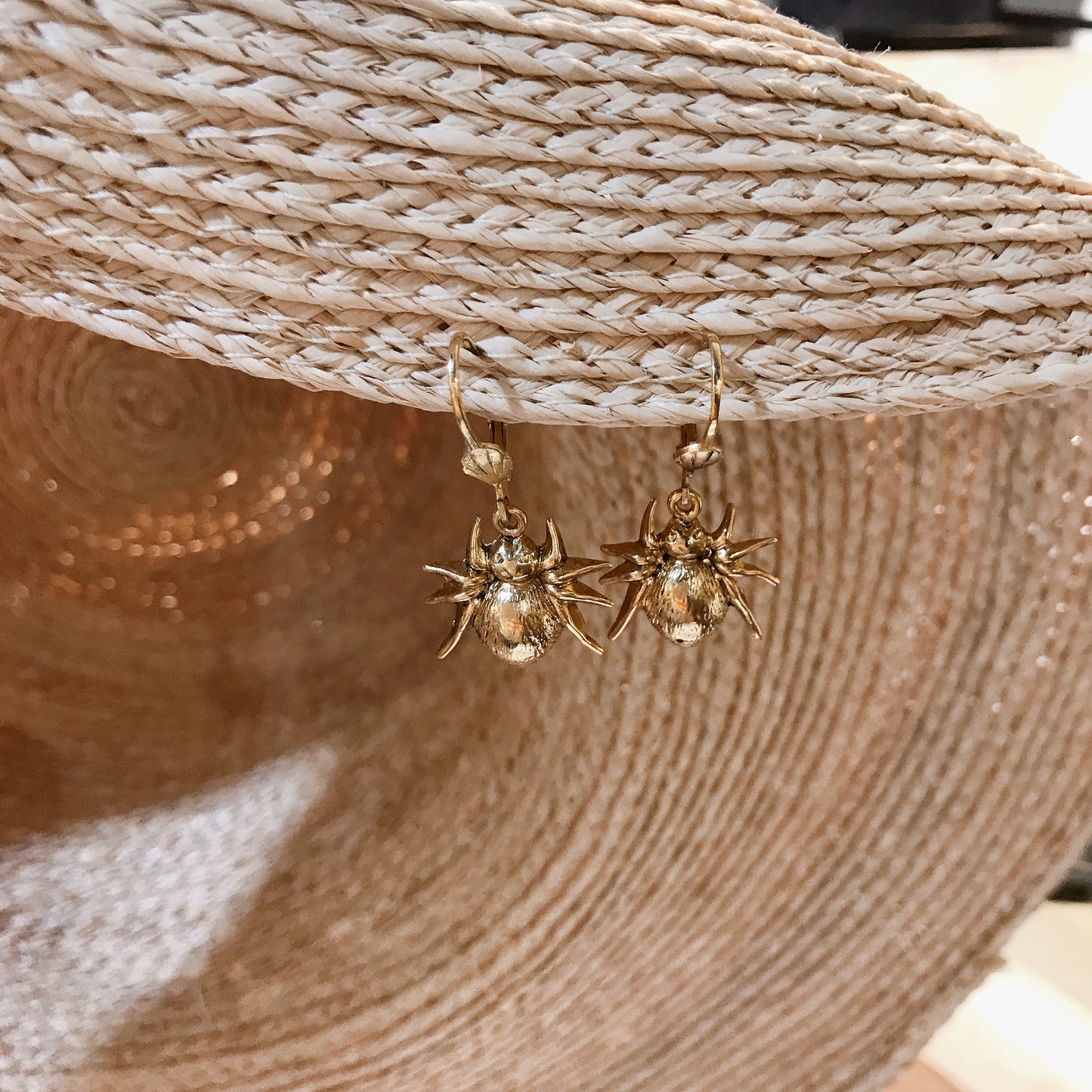 Golden Arakné earrings