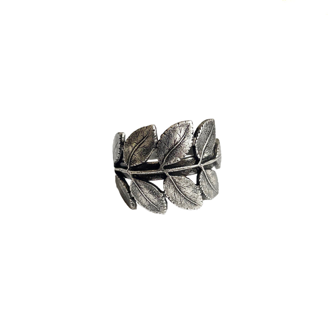 Acacia Leaf Ring