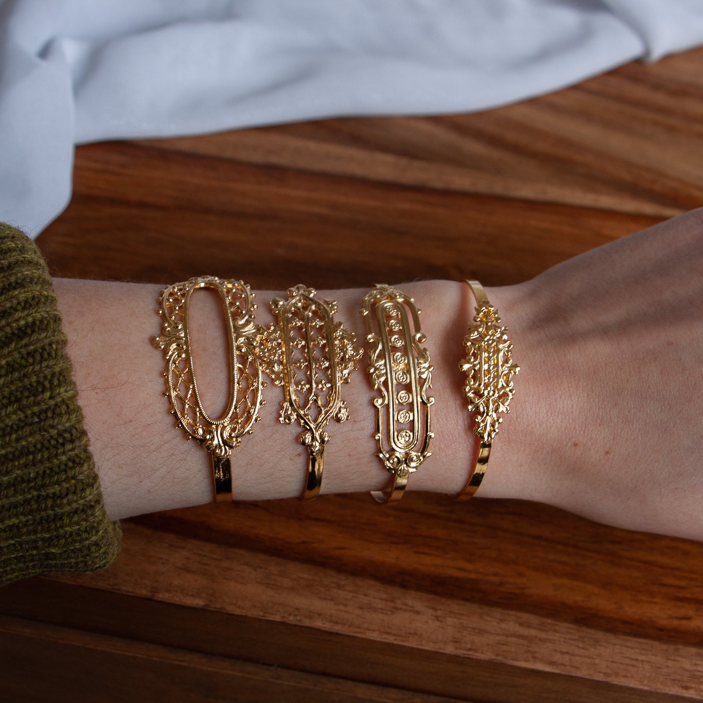 Lisa Gold Bracelet