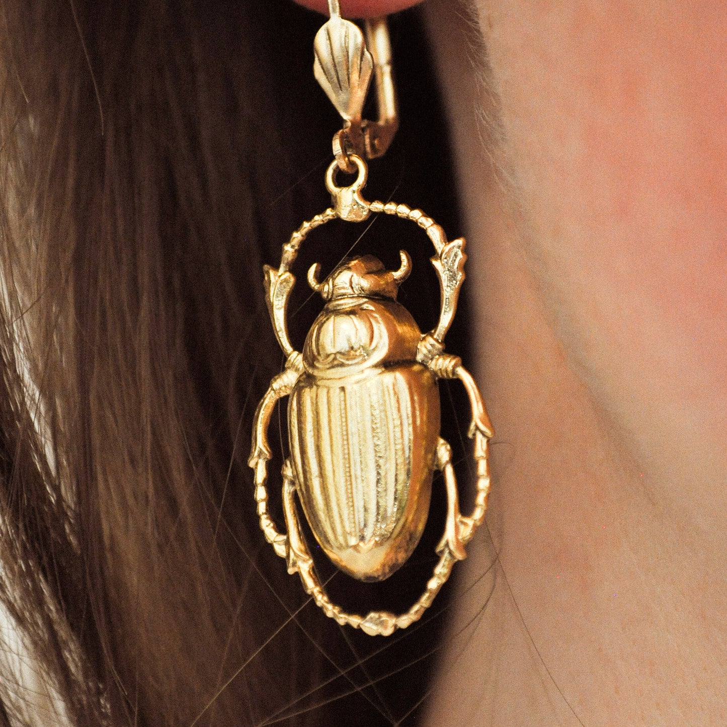 Boucles d'Oreilles Scarabée Cléo Dorées