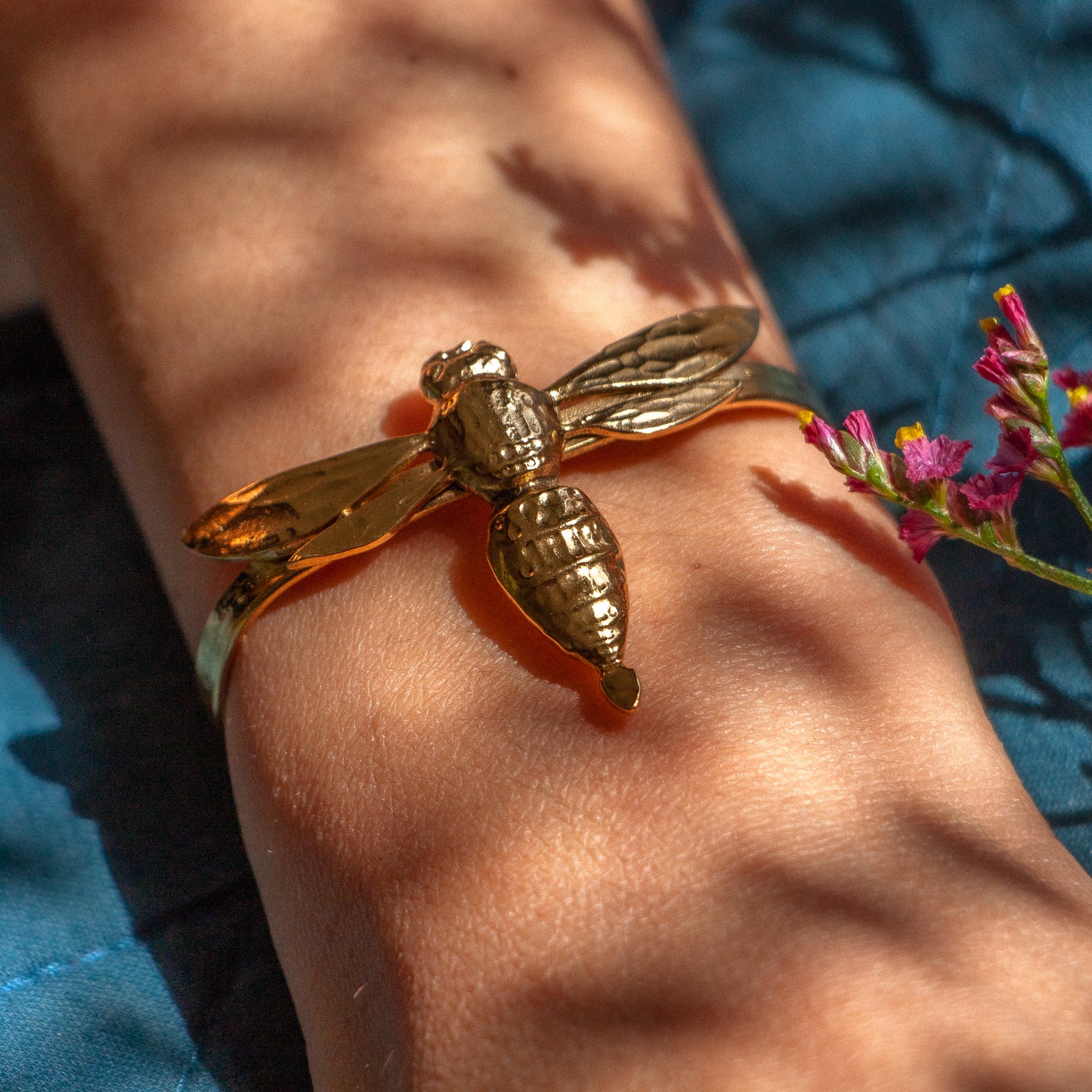 Queen Gold Bracelet