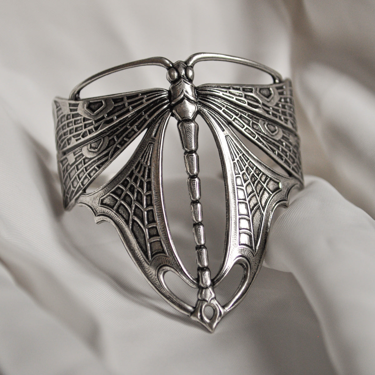 Flying Dragonfly Bracelet