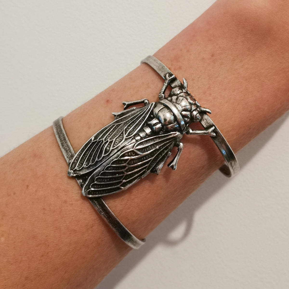 Cicada silver cuff
