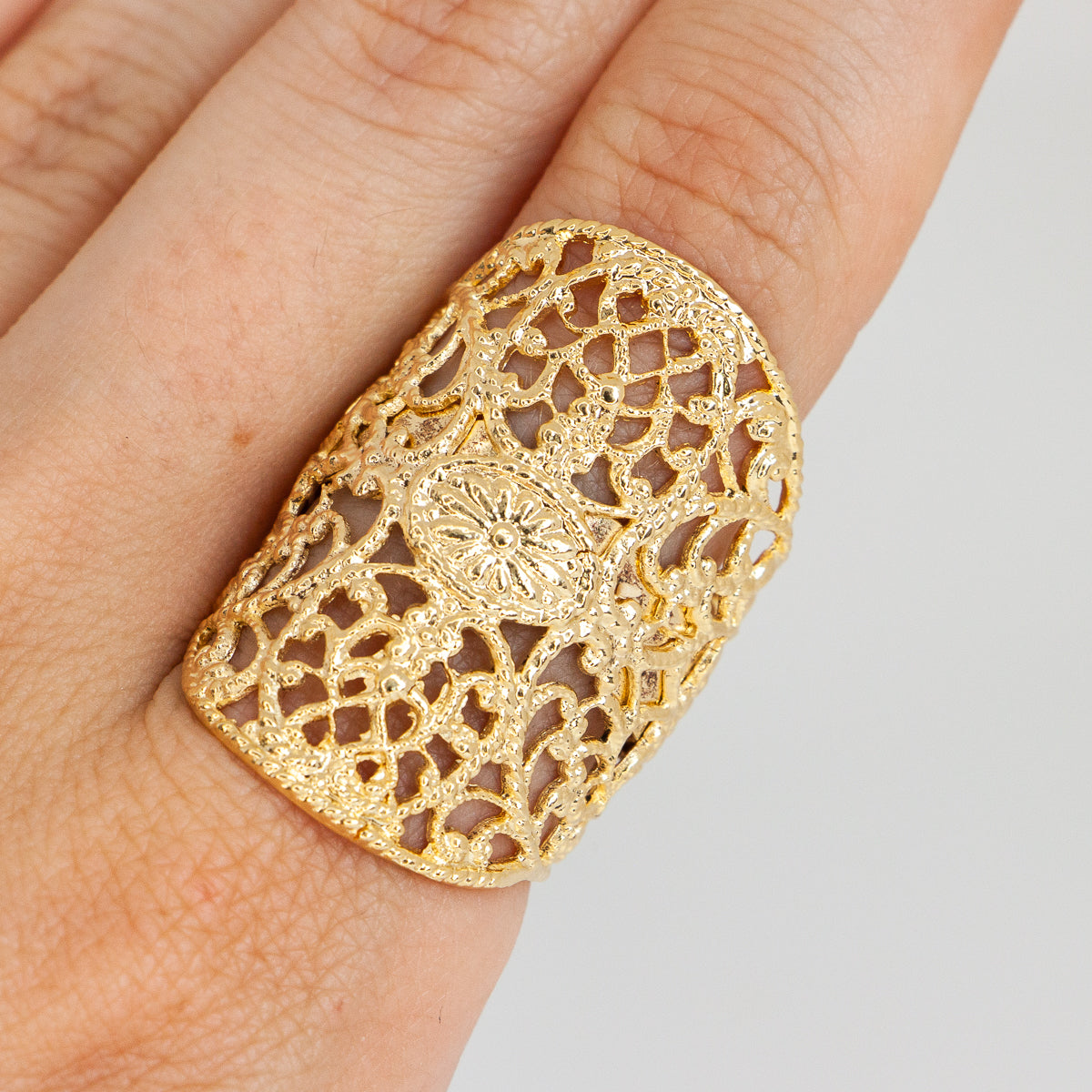 Detail of Gold Lace motif Lotta Djossou ring