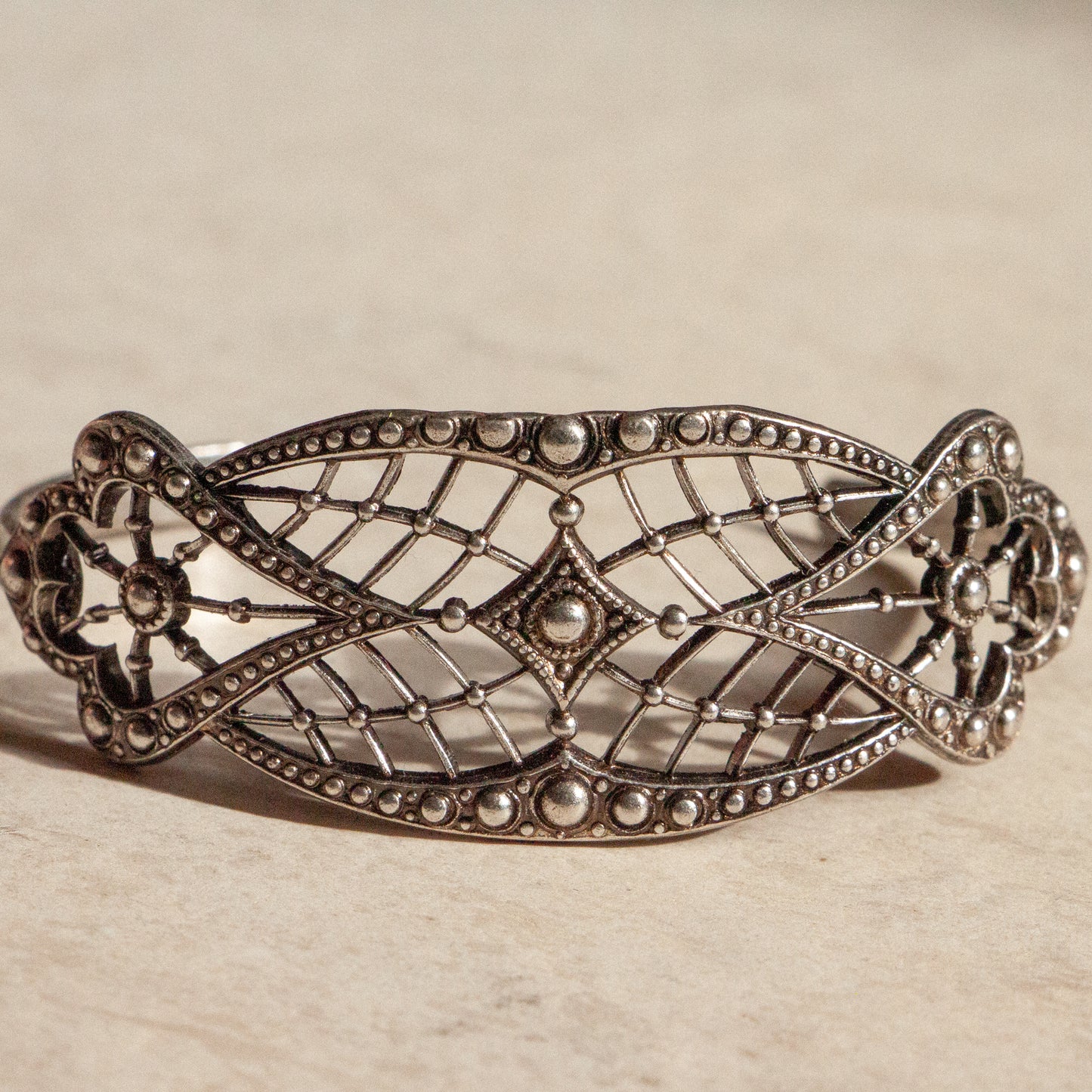 Suna bracelet