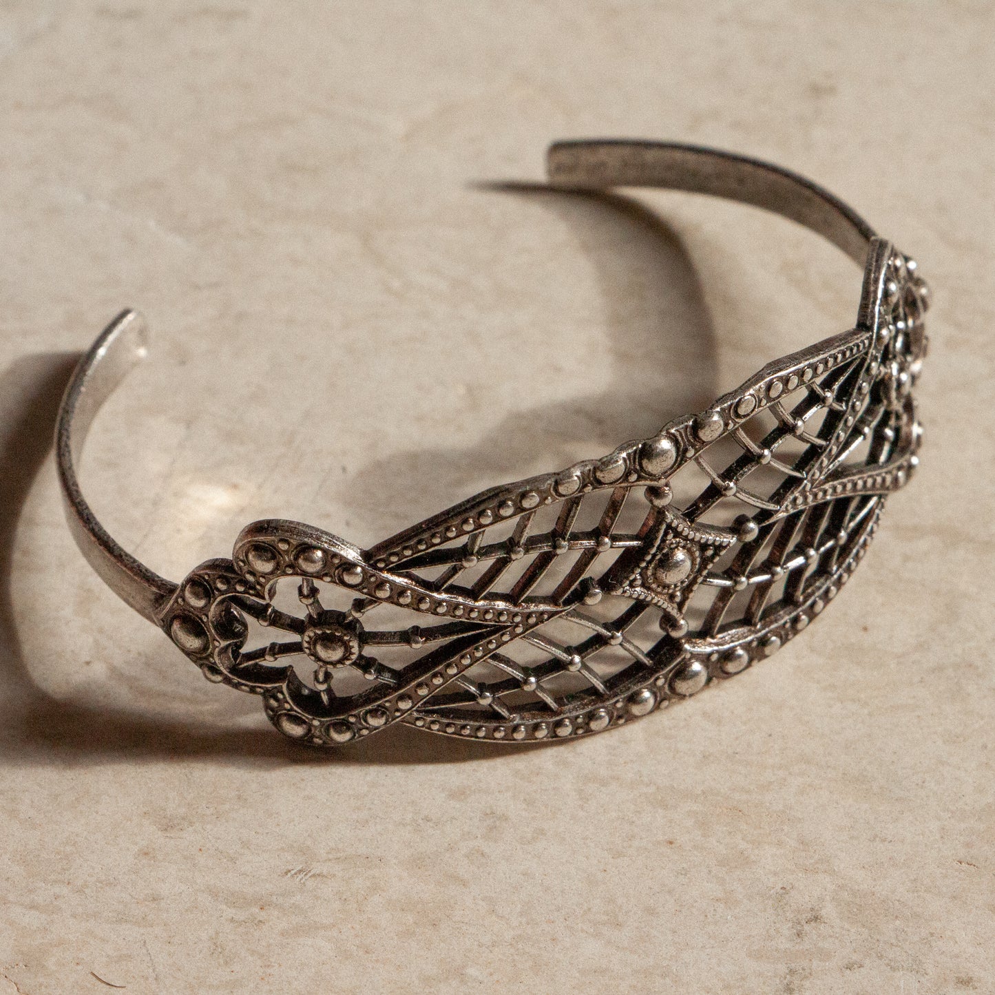 Suna bracelet