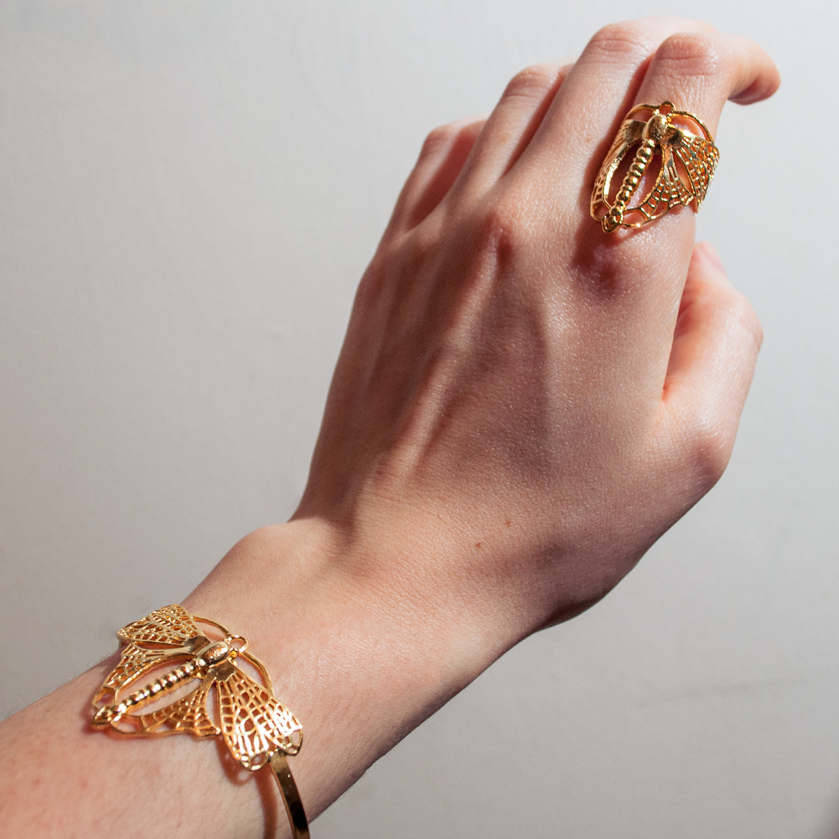 Gold Flying Dragonfly Ring