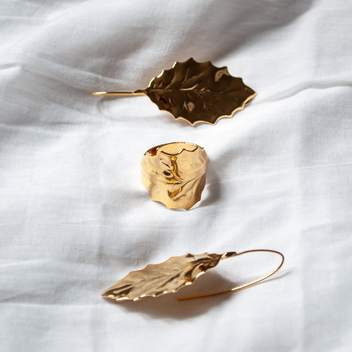 Flora Gold Earrings