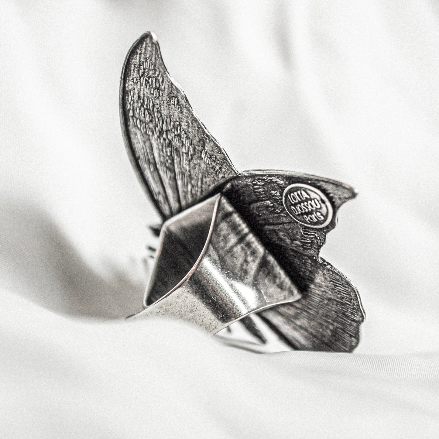 Macey ring