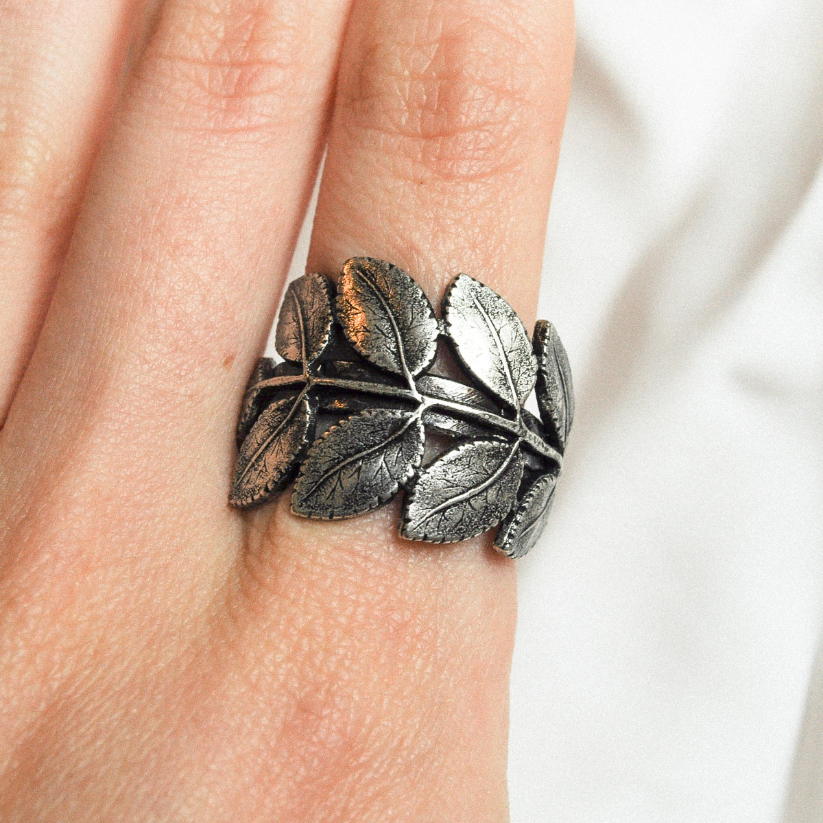 Acacia Leaf Ring