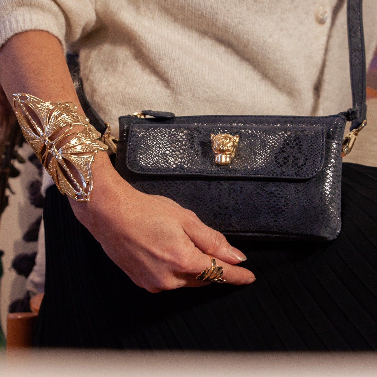 NUMBER 6-Pouch Panthere Blue