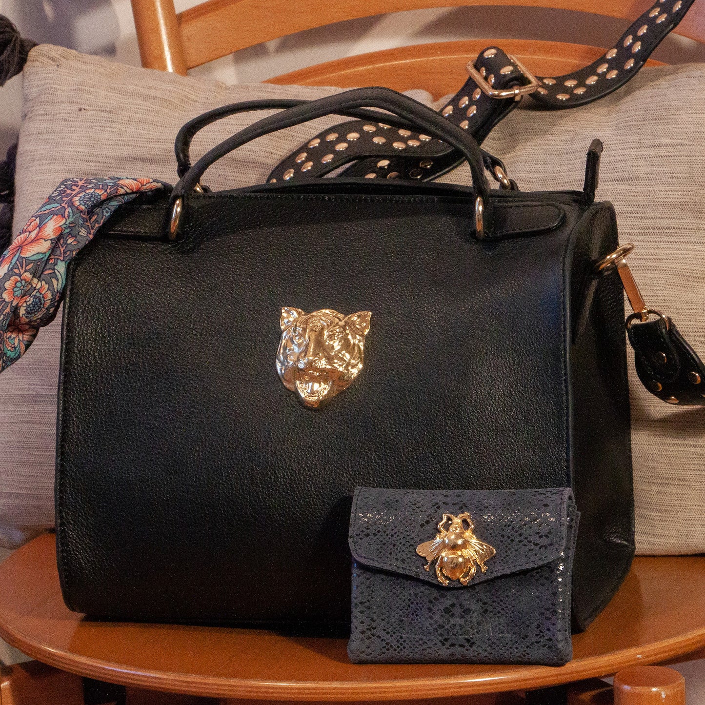 NUMBER 1-Panthere Bag Black Leather