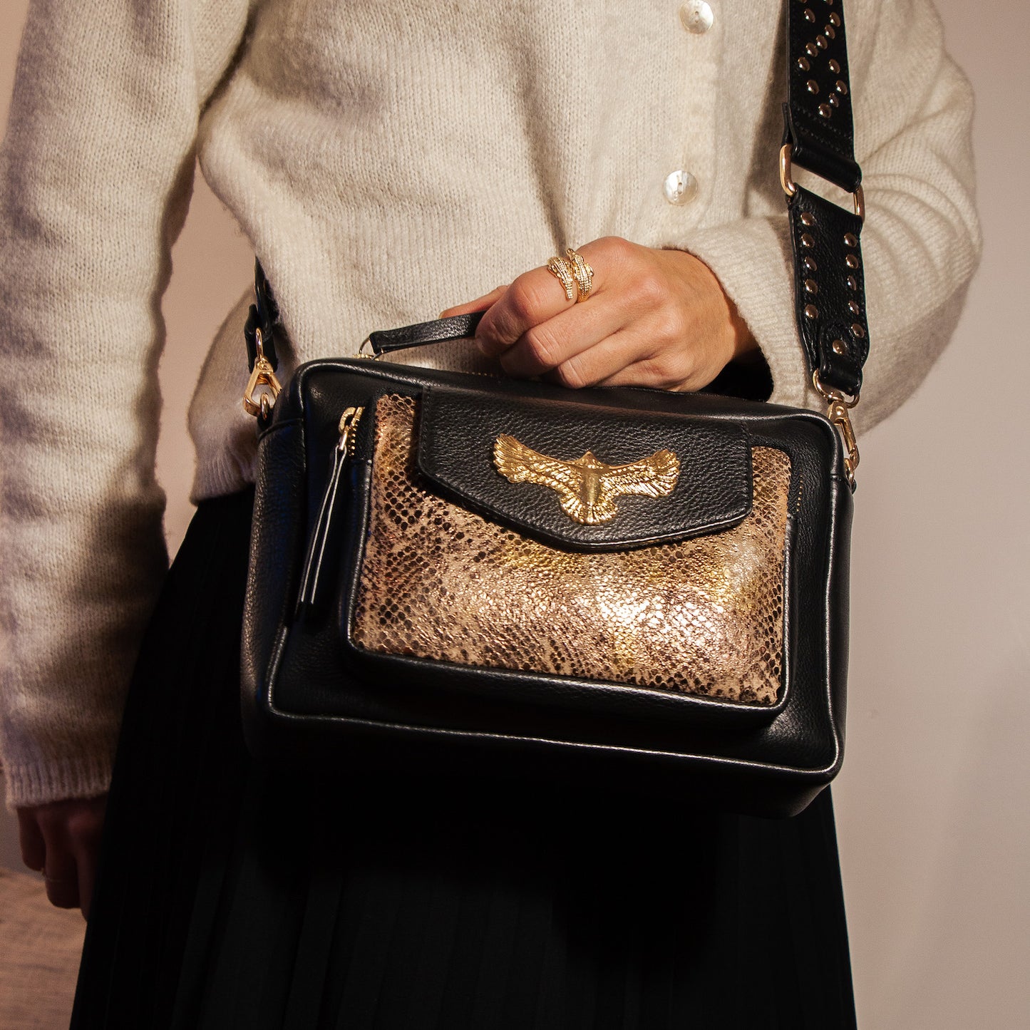 NUMBER 2-1 Aigle Leather Black and Gold