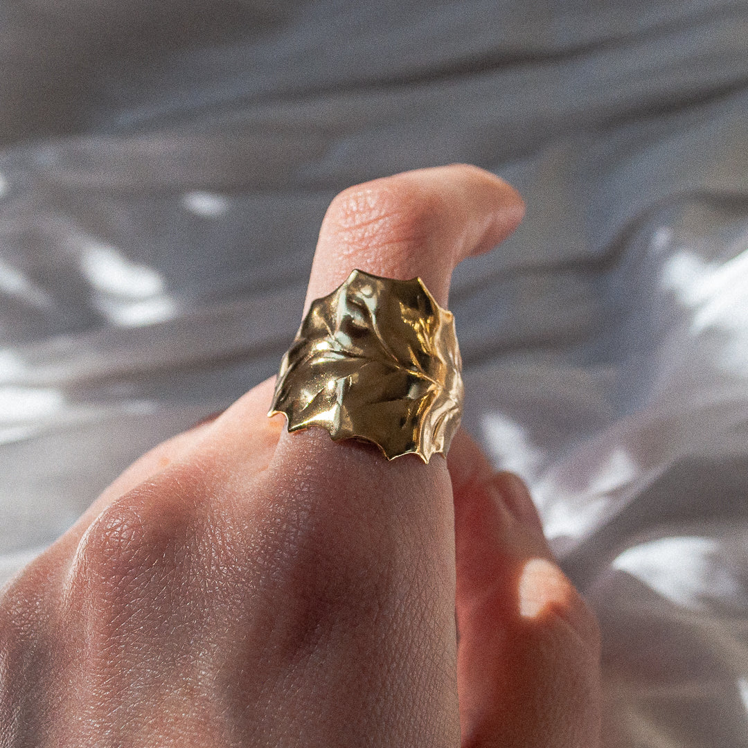 Flora Gold Ring