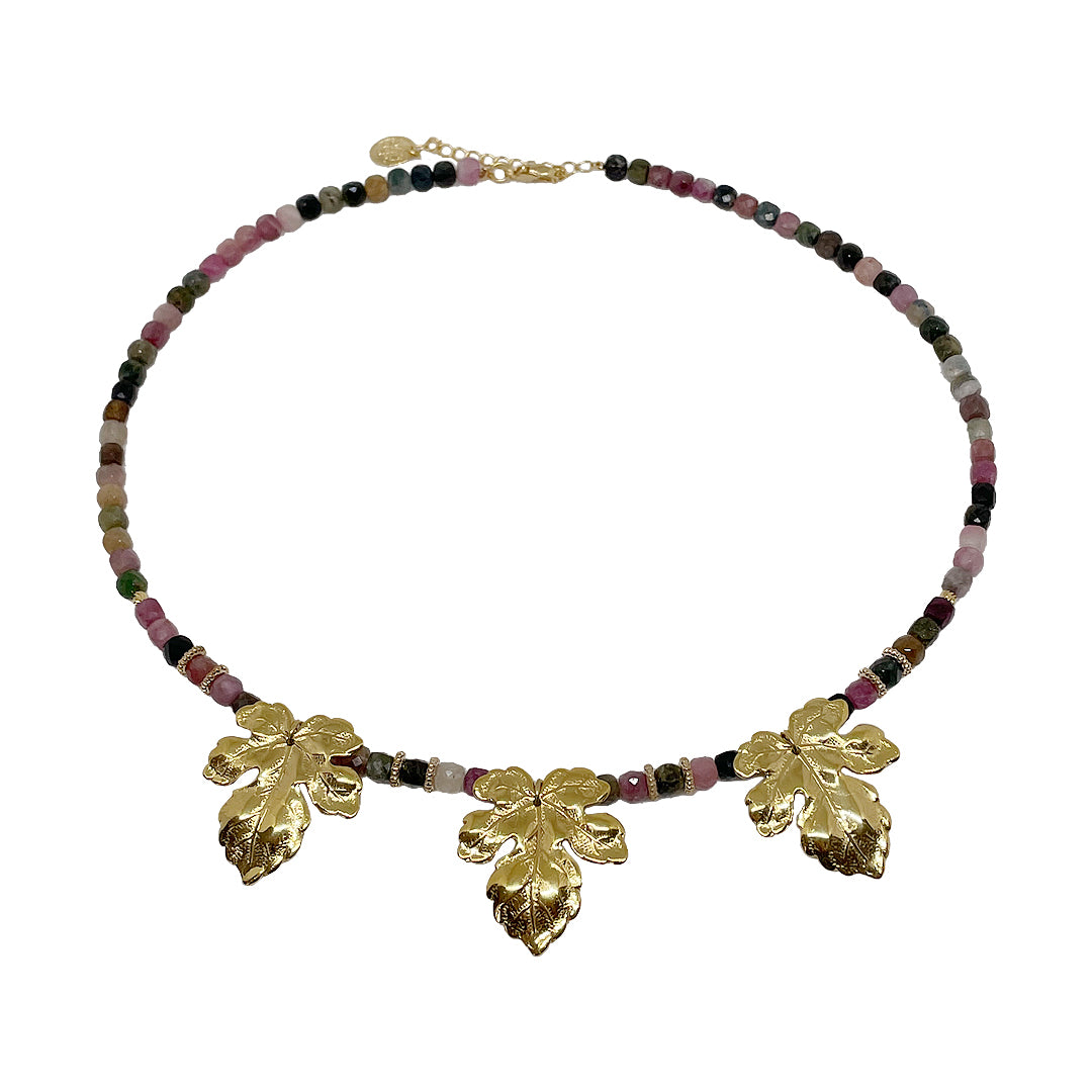 Collier Pierres fines et feuilles dorées