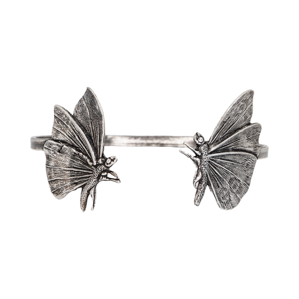 
                  
                    Bracelet Double Petit Papillon Argenté
                  
                